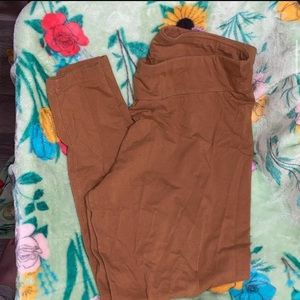 Mustard yellow leggings